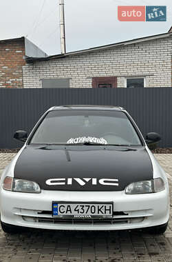 Седан Honda Civic 1993 в Шполі