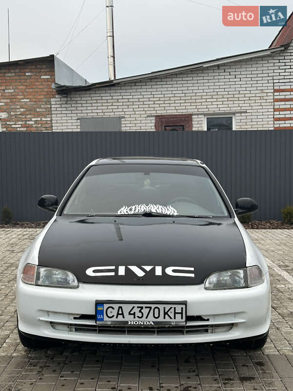 Седан Honda Civic 1993 в Шполі