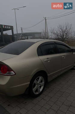 Седан Honda Civic 2008 в Львові