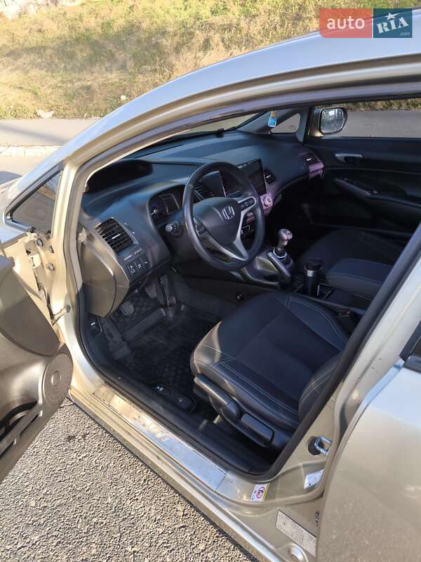 Седан Honda Civic 2008 в Николаеве