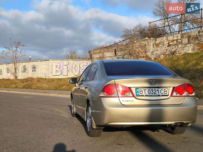Седан Honda Civic 2008 в Николаеве
