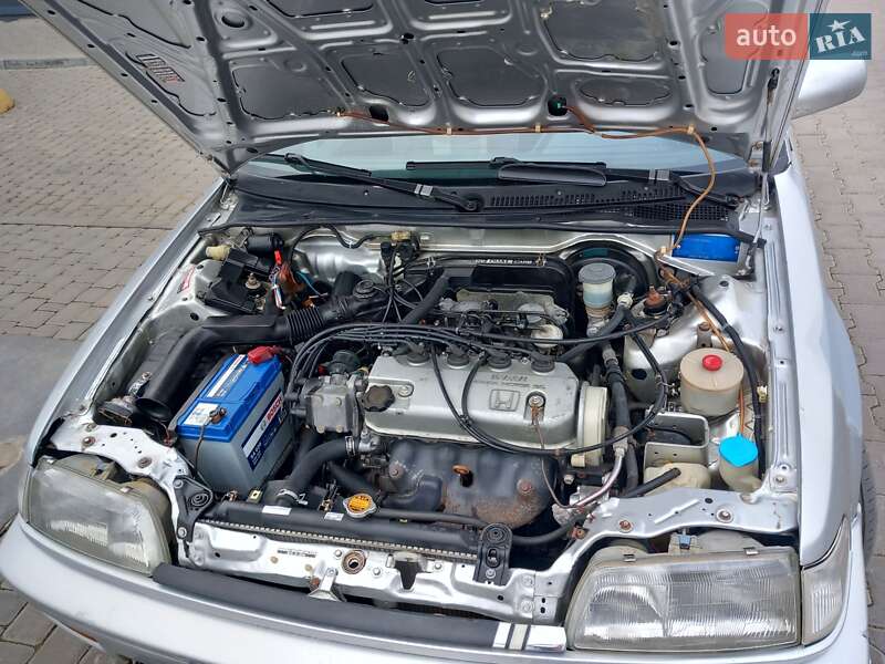 Седан Honda Civic 1990 в Новій Одесі