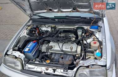 Седан Honda Civic 1990 в 