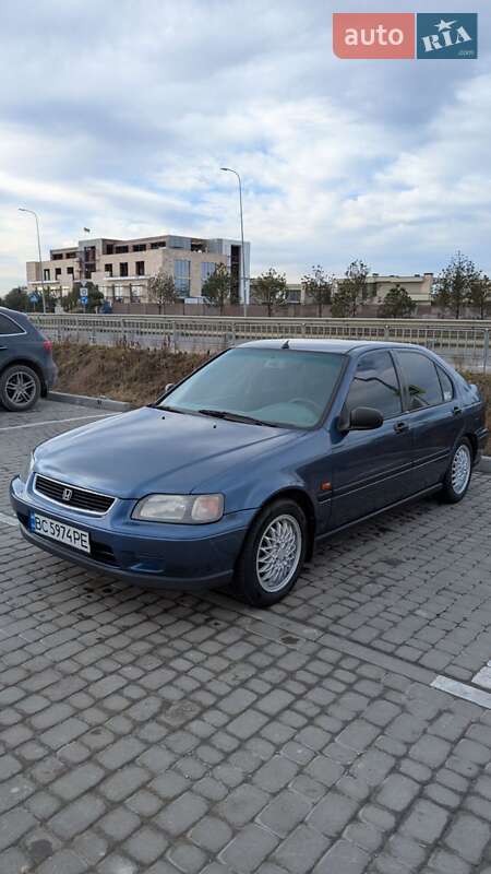 Лифтбек Honda Civic 1996 в Львове