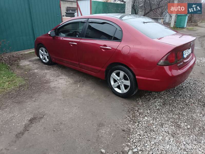 Седан Honda Civic 2006 в Запорожье