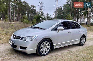 Седан Honda Civic 2008 в Ахтырке