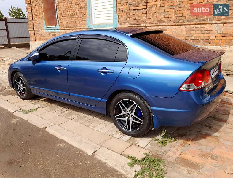 Седан Honda Civic 2008 в Вознесенську