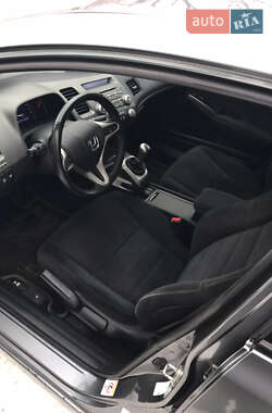 Седан Honda Civic 2009 в 