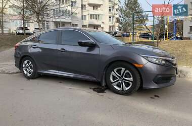 Седан Honda Civic 2018 в Львове