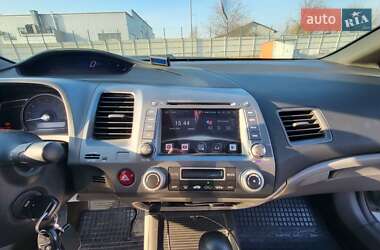 Седан Honda Civic 2007 в Львові