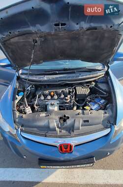 Седан Honda Civic 2007 в Львові