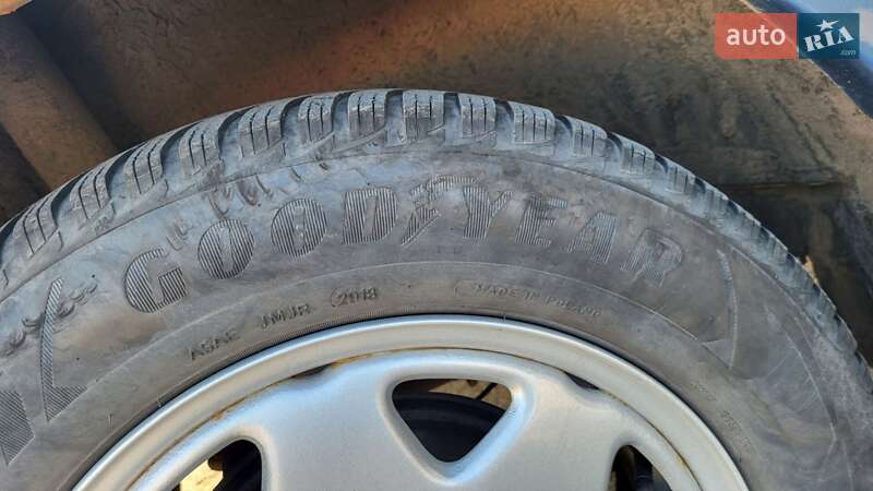 Седан Honda Civic 2007 в Львові