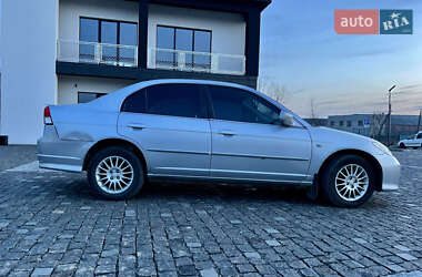 Седан Honda Civic 2004 в Иршаве