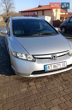 Седан Honda Civic 2007 в Ивано-Франковске