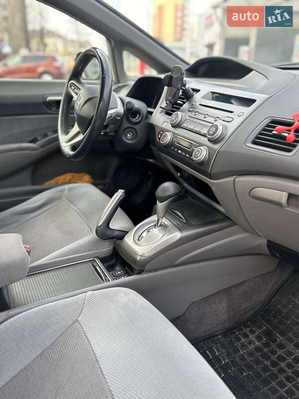 Седан Honda Civic 2008 в Тернополе