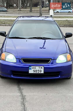 Хэтчбек Honda Civic 1998 в Запорожье