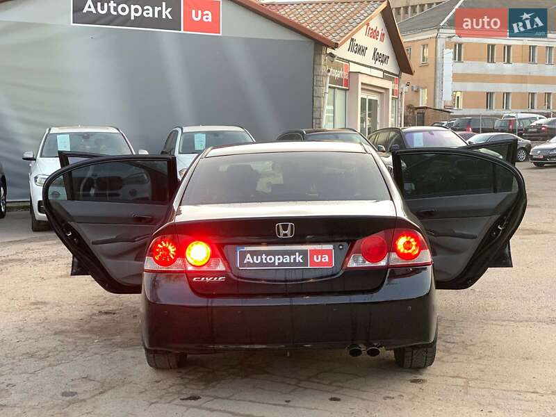 Седан Honda Civic 2008 в Виннице