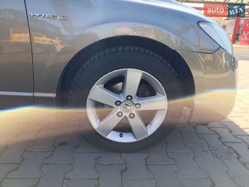 Седан Honda Civic 2008 в Луцке
