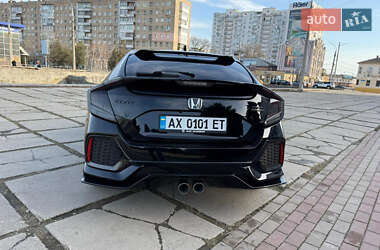 Хэтчбек Honda Civic 2017 в 