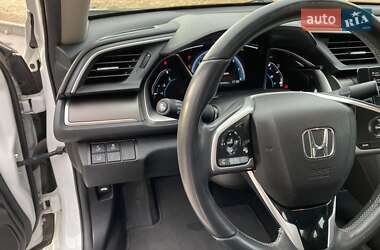 Седан Honda Civic 2019 в 