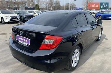 Седан Honda Civic 2012 в Днепре