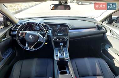 Седан Honda Civic 2017 в 
