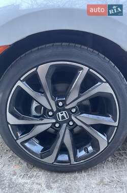 Седан Honda Civic 2021 в 