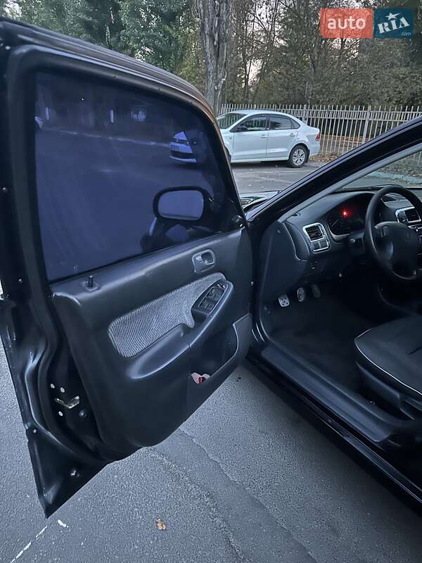 Седан Honda Civic 1996 в Одессе