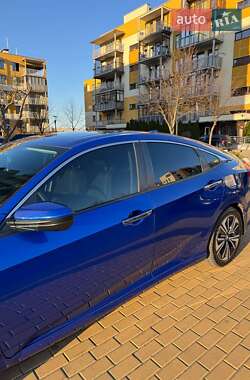 Седан Honda Civic 2016 в 