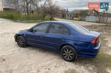 Седан Honda Civic 2004 в 