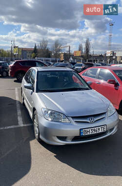 Седан Honda Civic 2004 в 