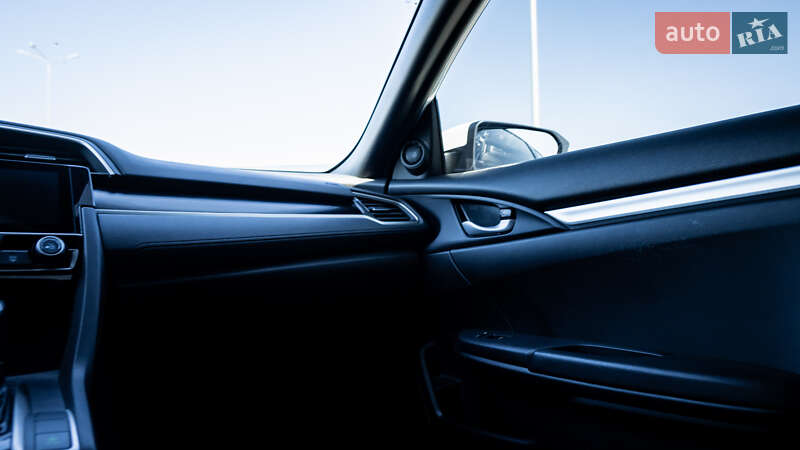 Седан Honda Civic 2021 в Львові