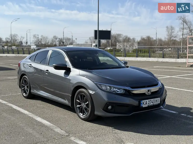 Седан Honda Civic 2021 в 