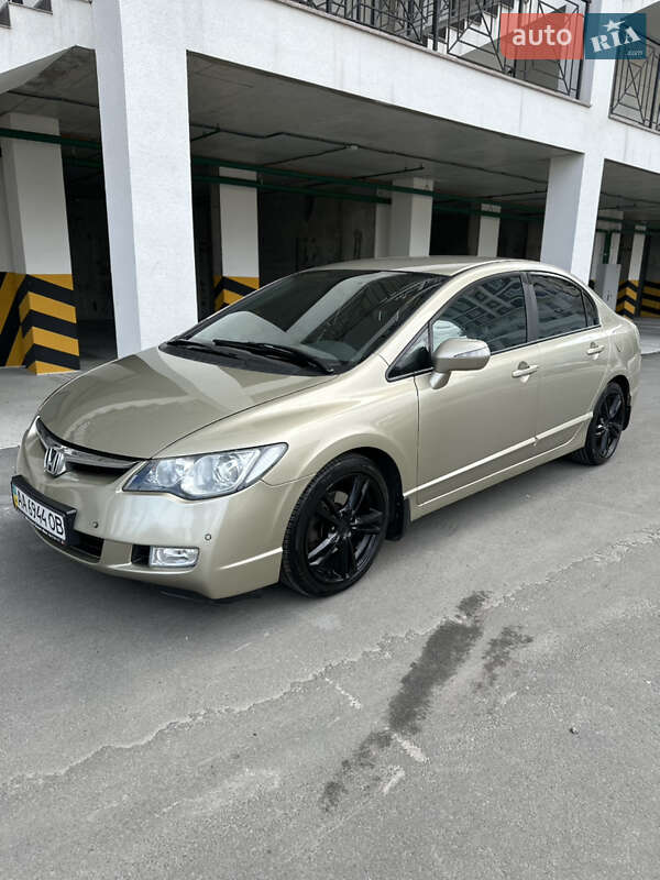 Седан Honda Civic 2008 в 