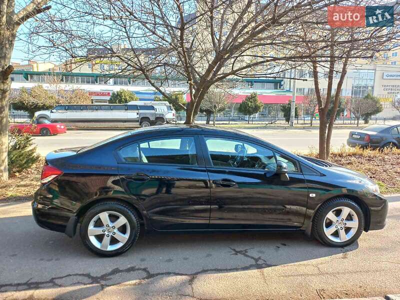 Седан Honda Civic 2013 в Одесі