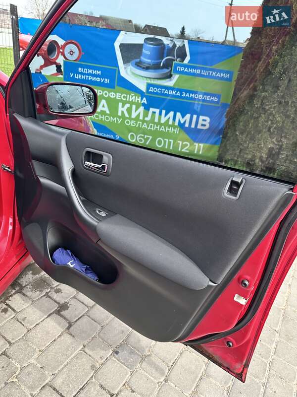 Хэтчбек Honda Civic 2005 в Ивано-Франковске