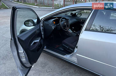 Хэтчбек Honda Civic 2010 в 