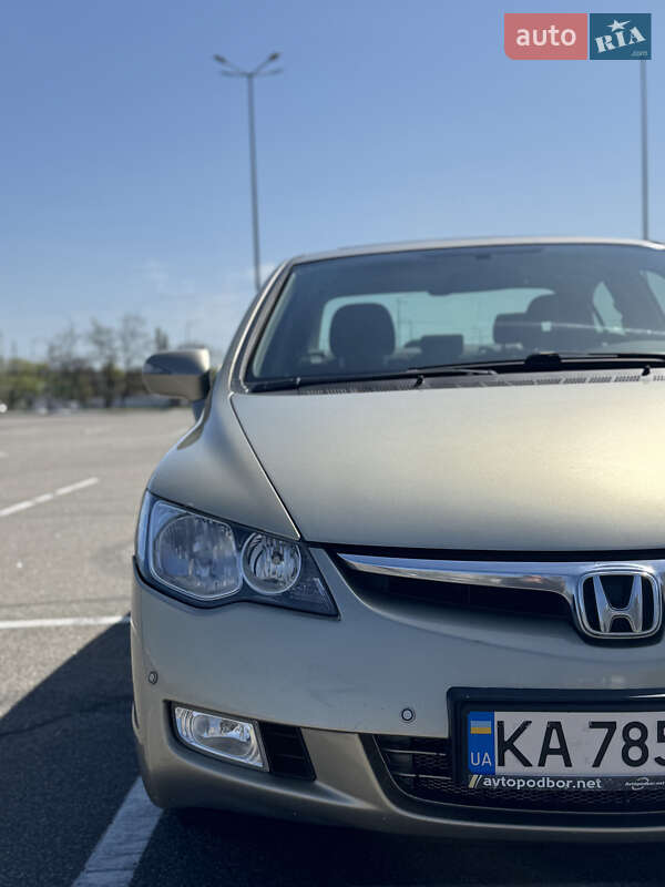 Седан Honda Civic 2008 в Києві