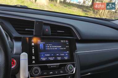 Седан Honda Civic 2016 в 