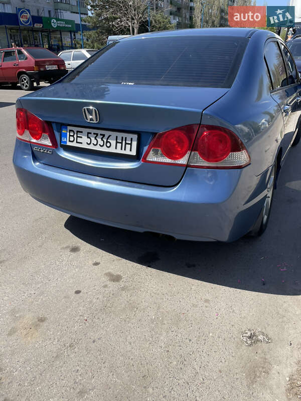 Седан Honda Civic 2006 в Миколаєві