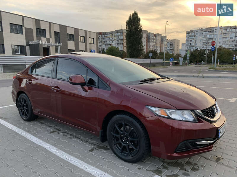 Седан Honda Civic 2013 в Киеве