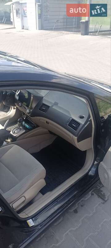 Седан Honda Civic 2008 в Обухове