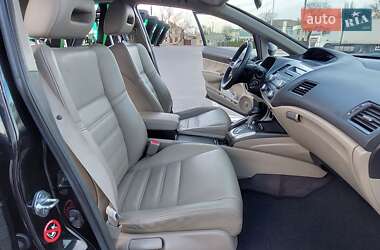 Седан Honda Civic 2009 в 
