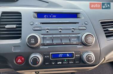 Седан Honda Civic 2009 в 