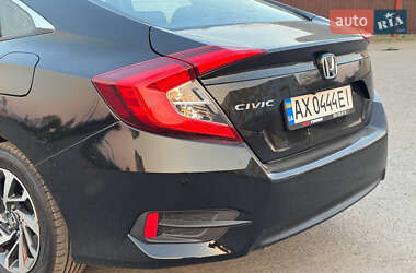 Седан Honda Civic 2016 в 