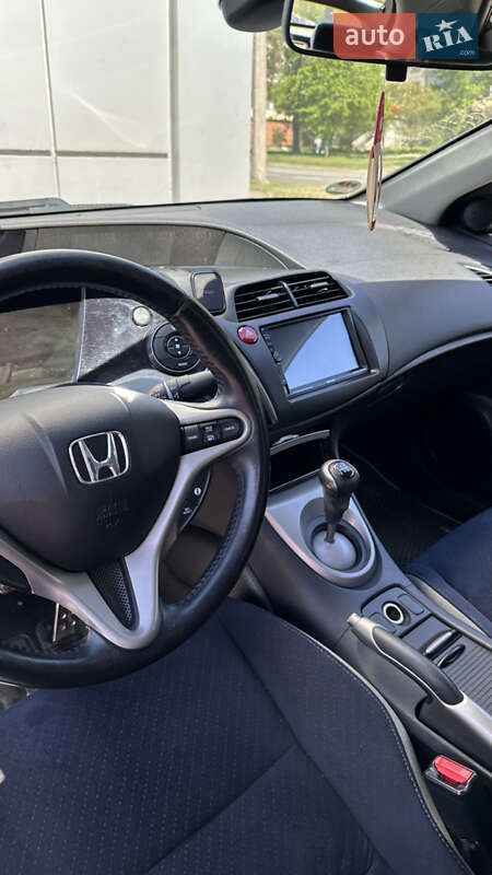 Хэтчбек Honda Civic 2008 в Полтаве