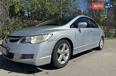 Хэтчбек Honda Civic 2007 в 