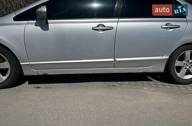 Хэтчбек Honda Civic 2007 в 