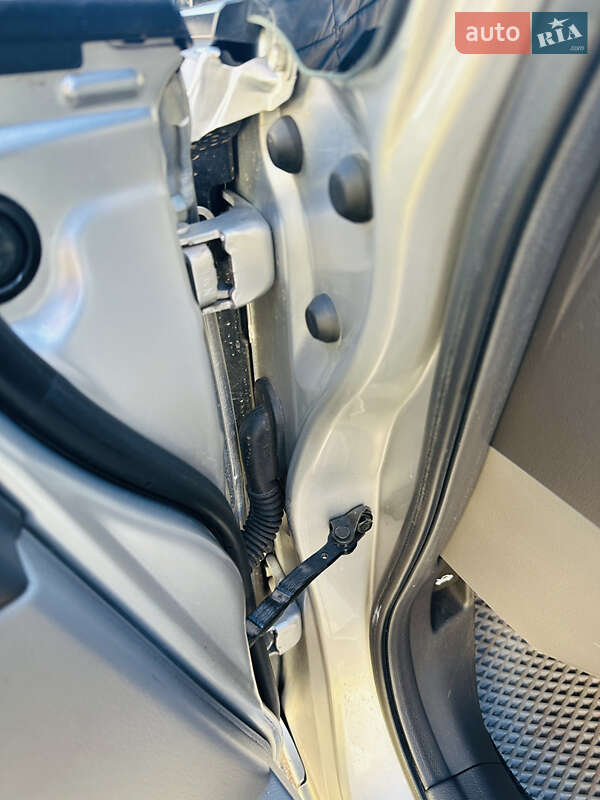 Седан Honda Civic 2006 в Кривому Розі