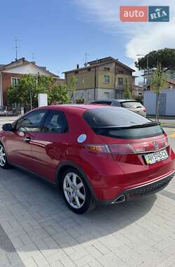Хэтчбек Honda Civic 2008 в Киеве